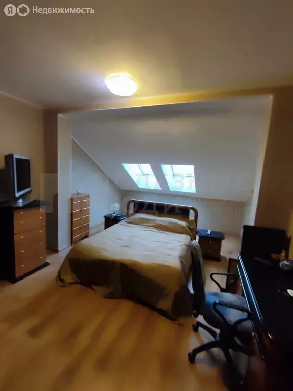 5-комнатная квартира: Великий Новгород, Донецкий район, Парковая ... - Фото 1