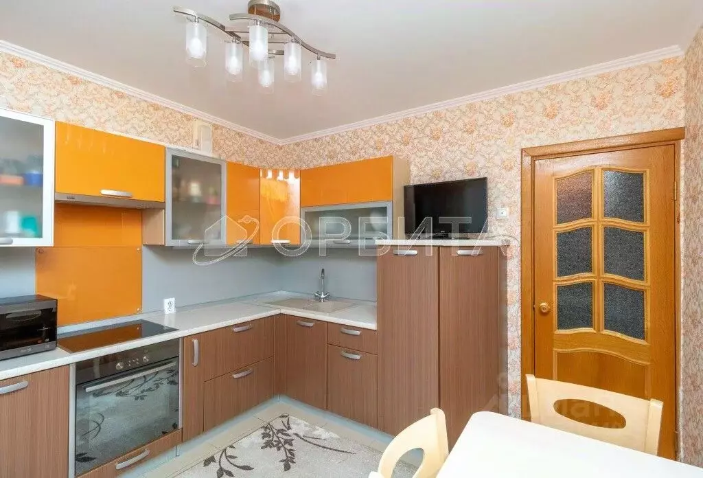 3-к кв. Тюменская область, Тюмень ул. Ватутина, 51 (73.1 м) - Фото 2