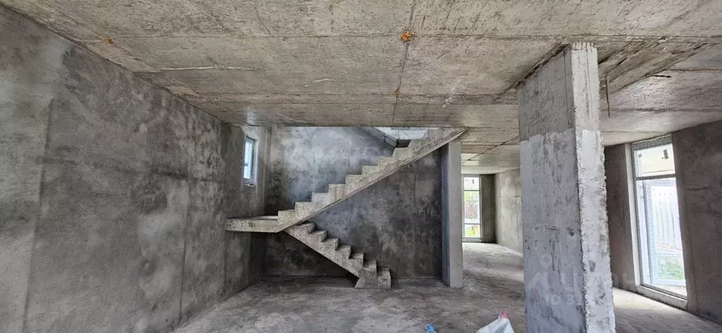 Дом в Краснодарский край, Геленджик ул. Майи Осичевой, 5 (258 м) - Фото 1