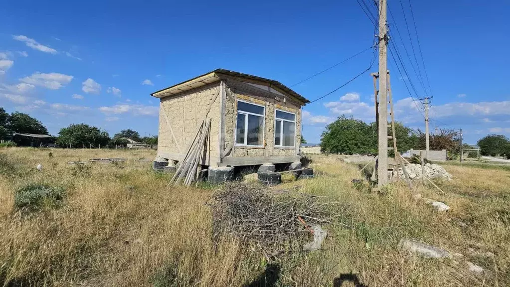 Дом в Крым, Белогорский район, с. Муромское ул. Молодежная, 19 (29 м) - Фото 0