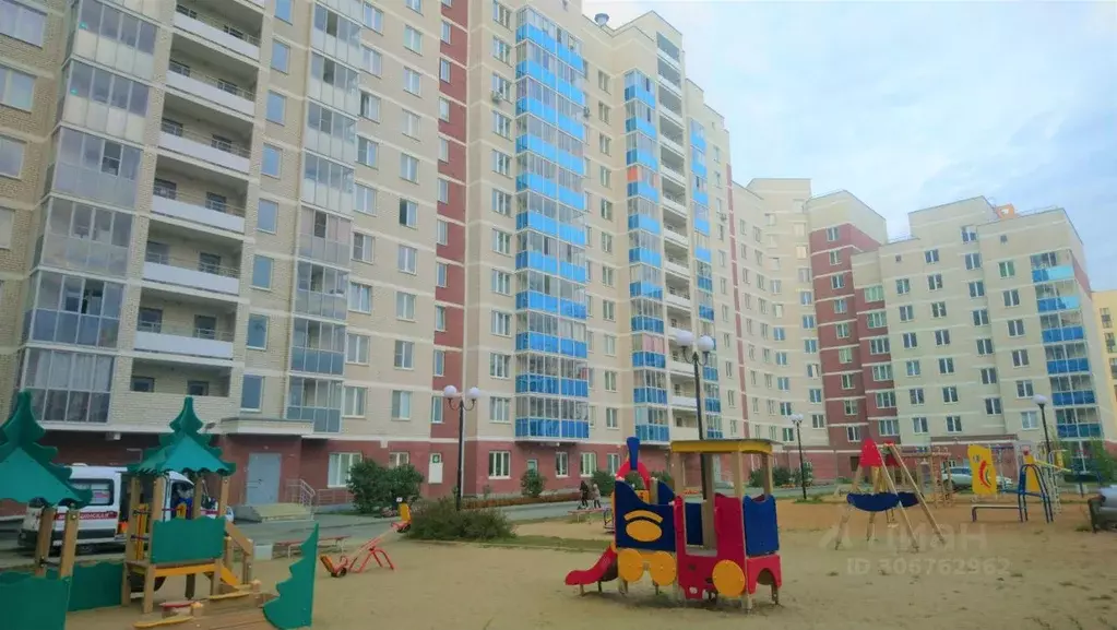 Комната Свердловская область, Екатеринбург ул. Хрустальногорская, 84 ... - Фото 1
