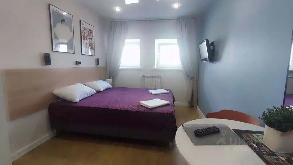 Студия Челябинская область, Челябинск ул. Свободы, 108А (12.0 м) - Фото 1