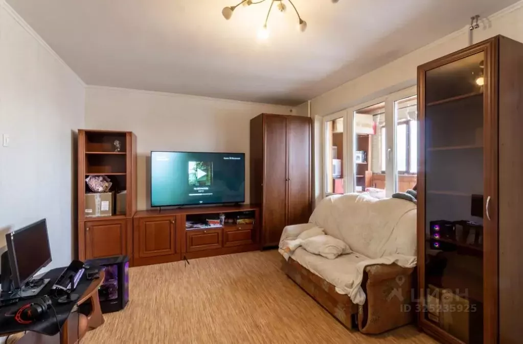 1-к кв. Свердловская область, Екатеринбург Комсомольский жилрайон, ул. ... - Фото 1