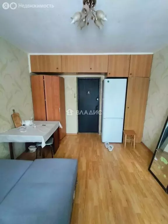 1к в 8-комнатной квартире (13 м) - Фото 2