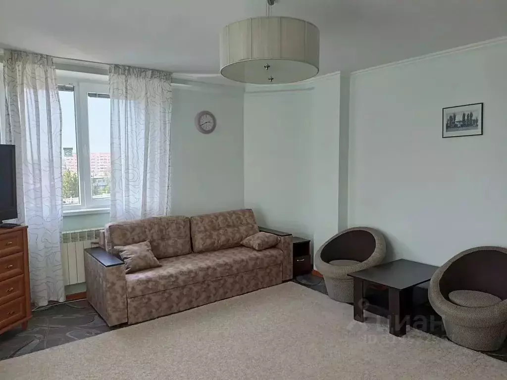 1-к кв. Крым, Феодосия пер. Танкистов, 1Б (40.0 м) - Фото 1