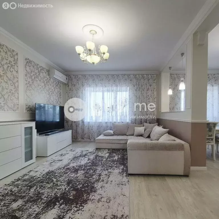 3-комнатная квартира: Казань, улица Восстания, 129 (88.6 м) - Фото 1