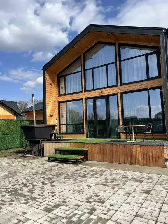 Дом в Орловская область, Орловский район, д. Медведево ул. ... - Фото 1