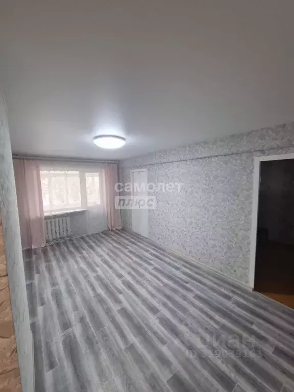 2-к кв. Омская область, Омск Полковая ул., 37 (45.3 м) - Фото 2