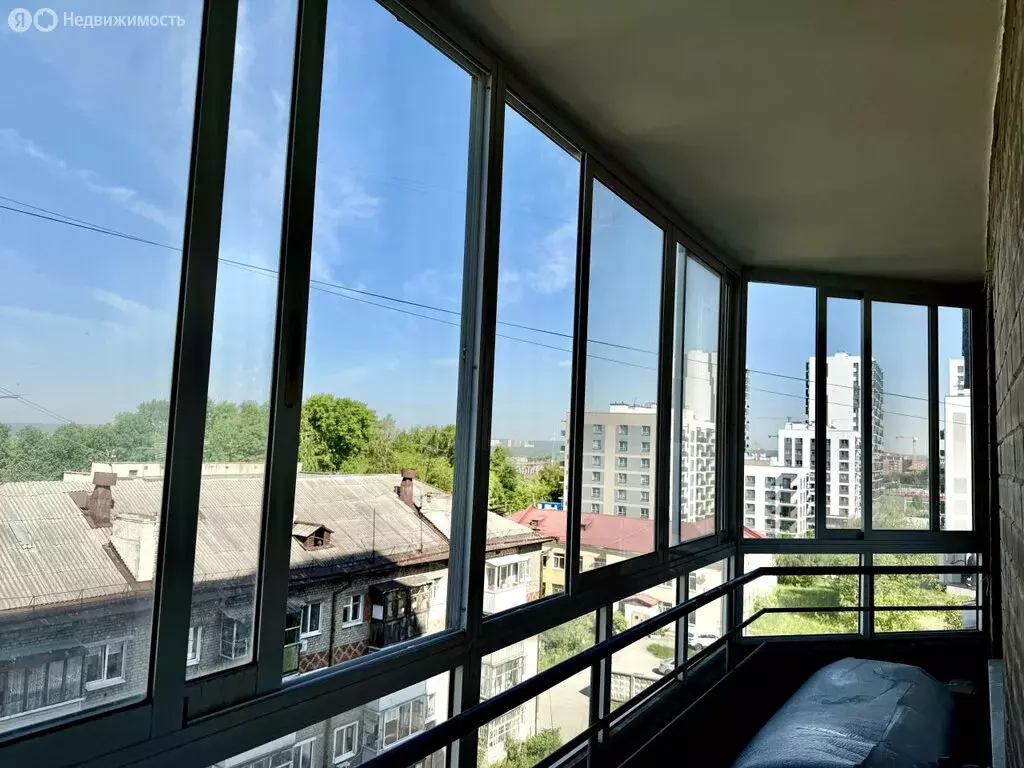 1-комнатная квартира: Пермь, Боровая улица, 2 (43.8 м) - Фото 0