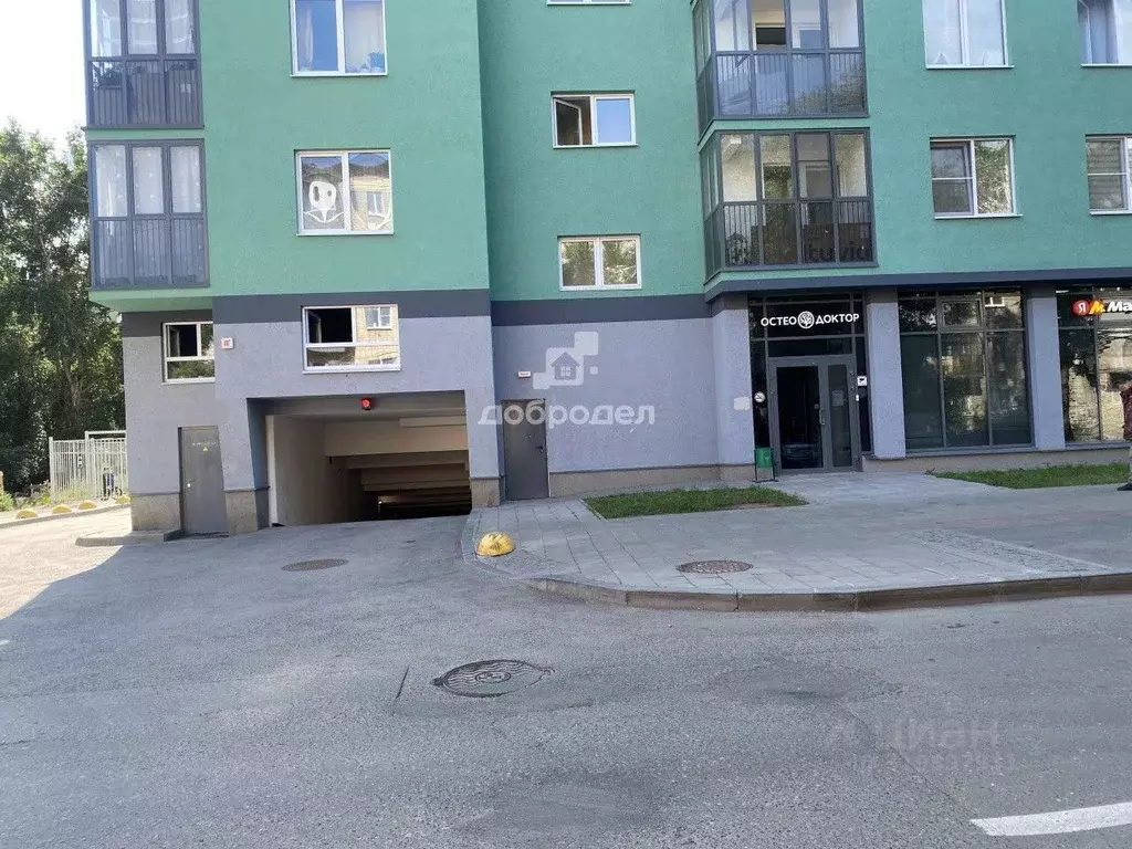 Гараж в Свердловская область, Екатеринбург ул. Чайковского, 78 (13 м) - Фото 1
