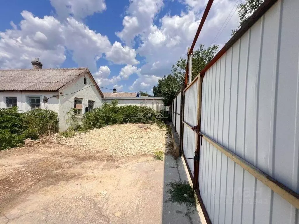 Дом в Крым, Симферопольский район, с. Укромное ул. Космическая, 2 (30 ... - Фото 2