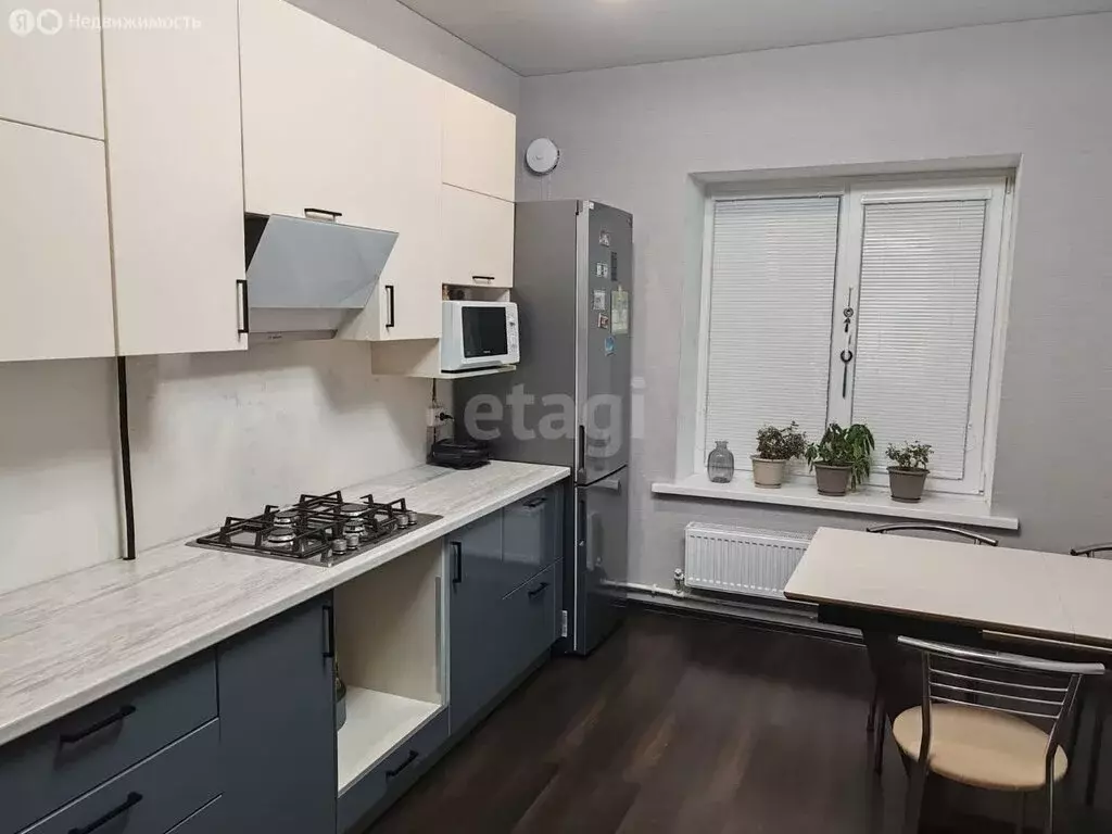 Дом в Иглинский район, Калтымановский сельсовет, деревня Шакша (228 м) - Фото 0