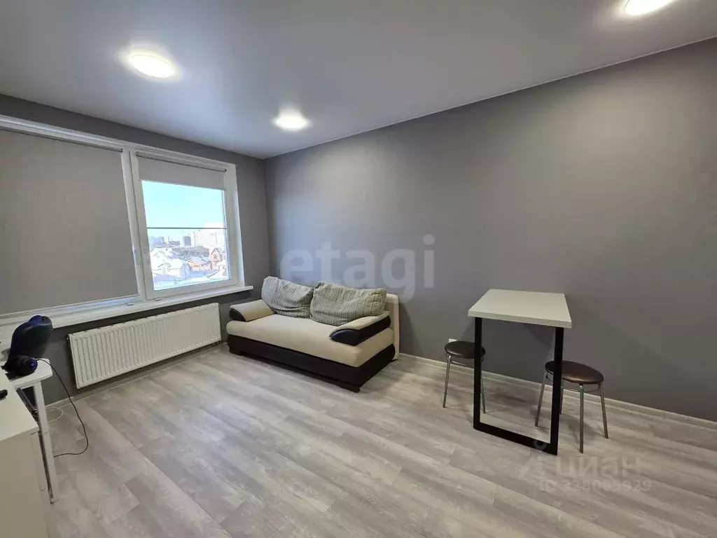 1-к кв. Тюменская область, Тюмень ул. Фармана Салманова, 5 (35.0 м) - Фото 1