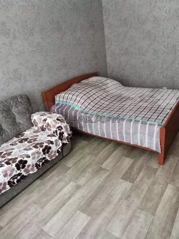 1-к. квартира, 42 м, 3/7 эт. - Фото 0