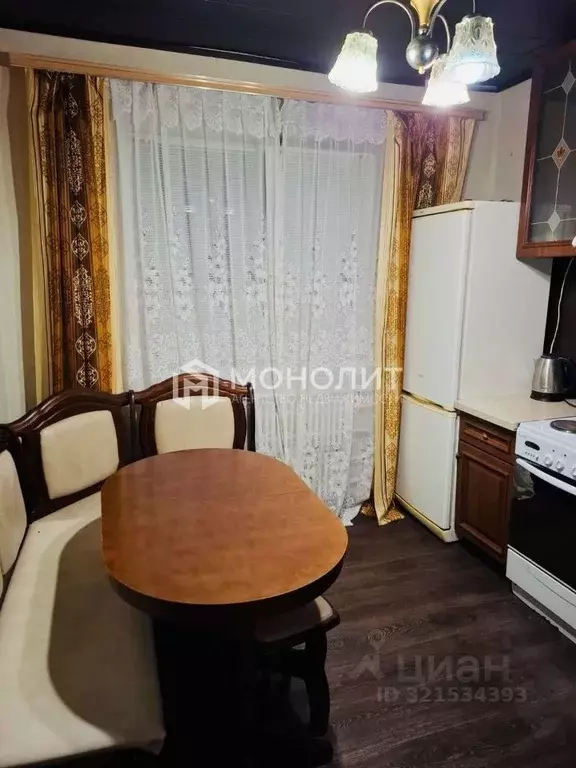 1-к кв. Белгородская область, Старый Оскол Ольминского мкр, 6 (36.0 м) - Фото 0