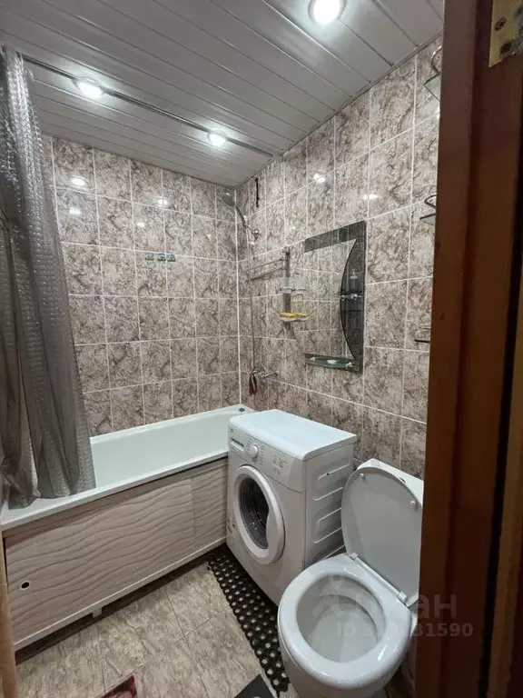 2-к кв. Марий Эл, Йошкар-Ола ул. Машиностроителей, 6В (44.0 м) - Фото 0