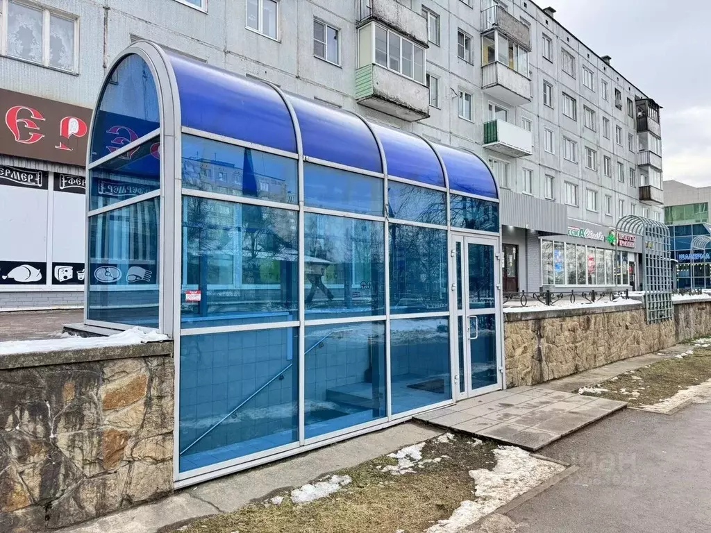 Торговая площадь в Ленинградская область, Кингисепп ул. Воровского, 34 ... - Фото 2