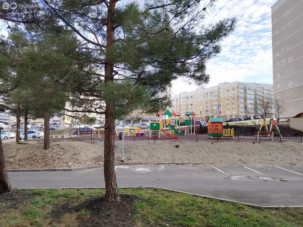 2-комнатная квартира: Геленджик, улица Маршала Жукова, 2к1 (79 м) - Фото 1