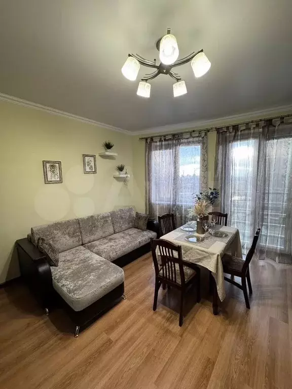 1-к. квартира, 50 м, 3/16 эт. - Фото 0