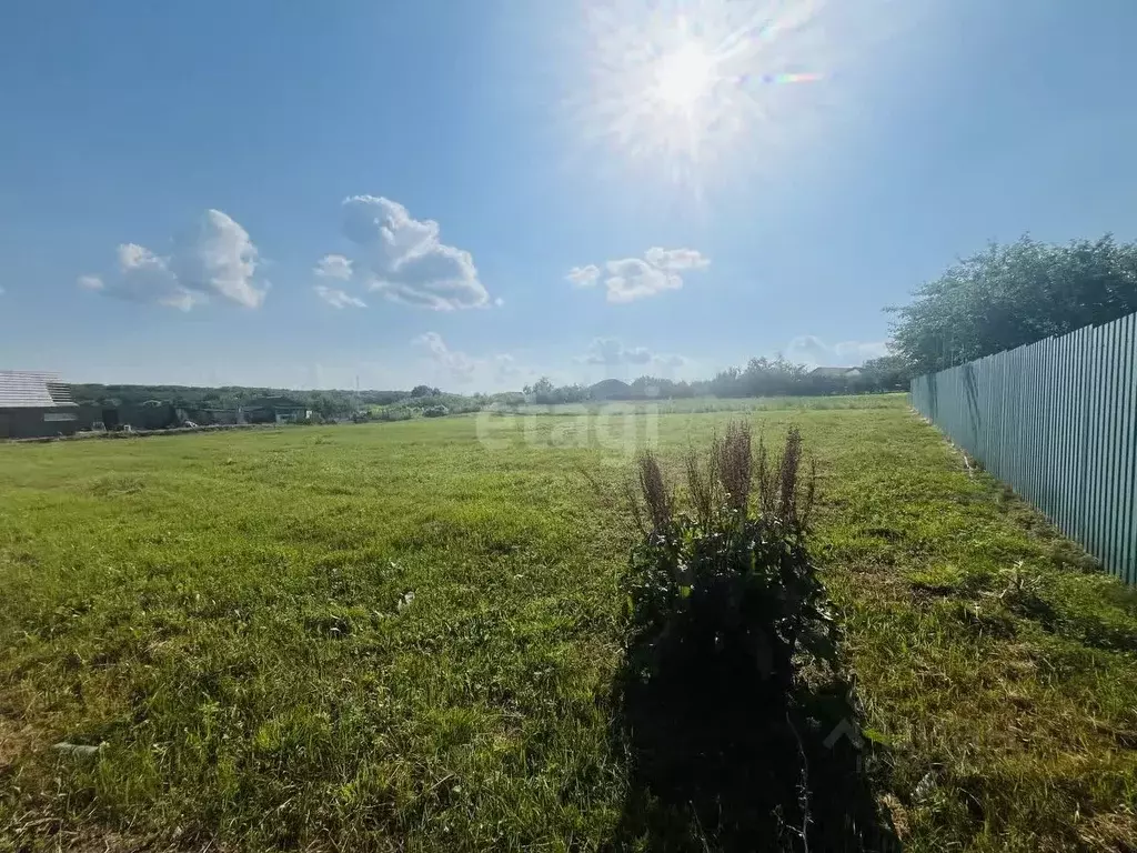 Участок в Белгородская область, Старооскольский городской округ, с. ... - Фото 2