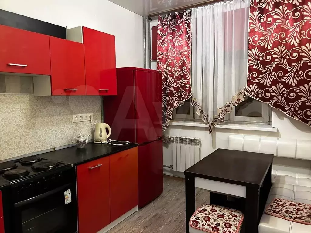 1-к. квартира, 30 м, 1/9 эт. - Фото 0