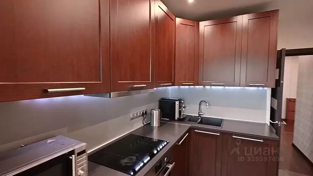 3-к кв. Москва ул. Академика Янгеля, 3к2 (86.0 м) - Фото 1