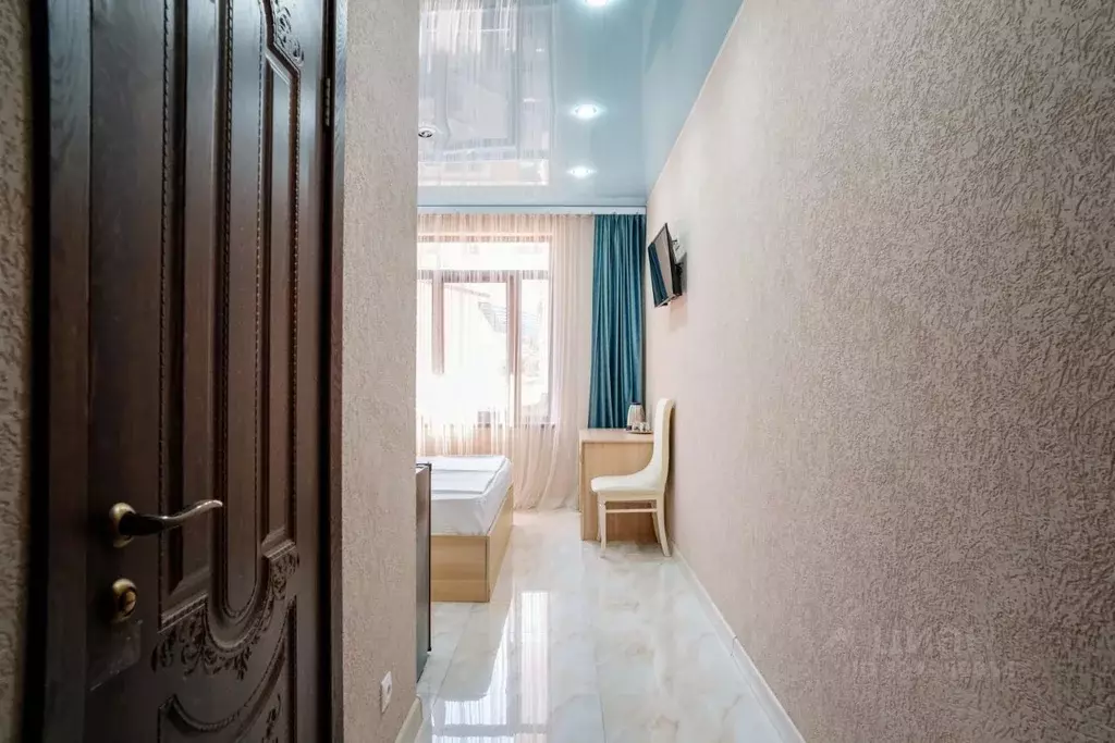 Комната Краснодарский край, Сочи Адлер жилрайон, ул. Ульянова, 31/1 ... - Фото 1