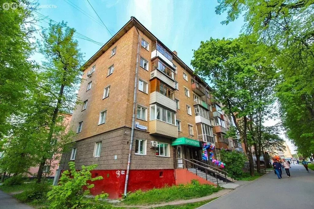 3-комнатная квартира: Тула, Первомайская улица, 14 (62 м) - Фото 0