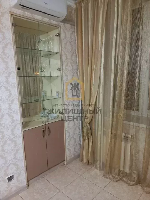 2-к кв. Ставропольский край, Пятигорск ул. Нежнова, 72 (78.0 м) - Фото 2