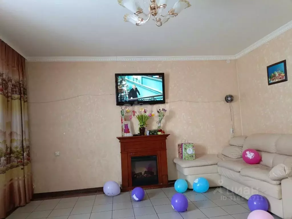Дом в Ямало-Ненецкий АО, Салехард Паромный туп. (210 м) - Фото 1
