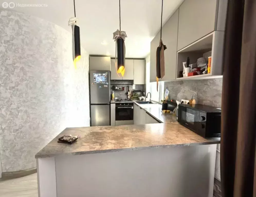 3-комнатная квартира: Новокуйбышевск, улица Чернышевского, 33 (64 м) - Фото 2