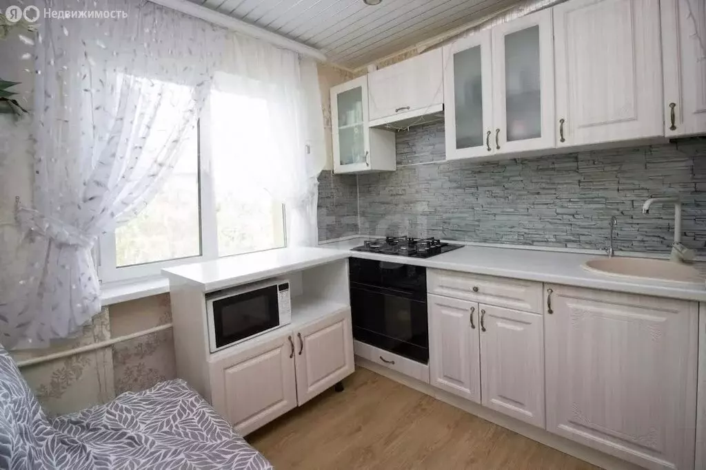 1-комнатная квартира: Калуга, улица Маршала Жукова, 46 (31 м) - Фото 2