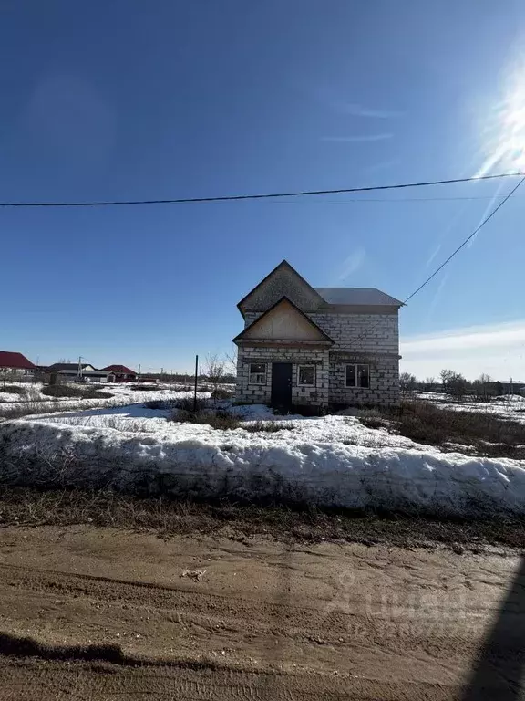 Дом в Оренбургская область, пос. Акбулак ул. Заречная, 2А (176 м) - Фото 2
