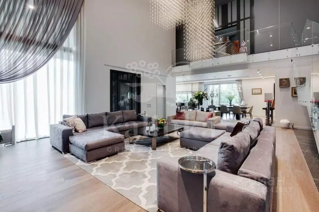 Дом в Московская область, Одинцовский городской округ, с. Ромашково  ... - Фото 2