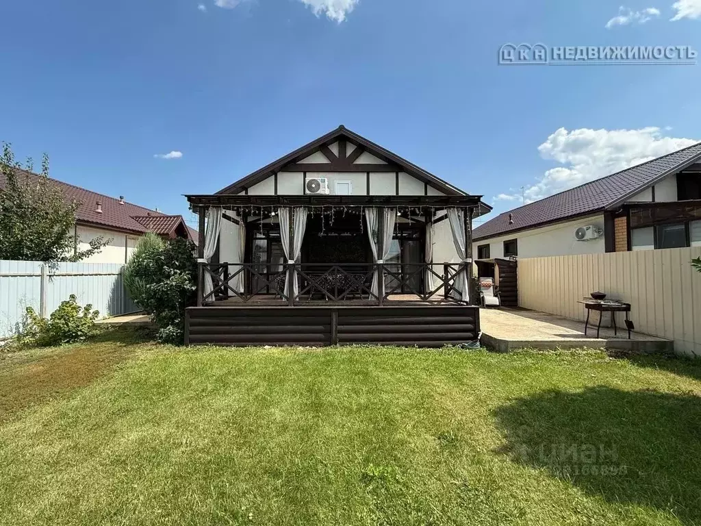 Дом в Оренбургская область, Оренбург ул. Кипарисовая, 7 (130 м) - Фото 2