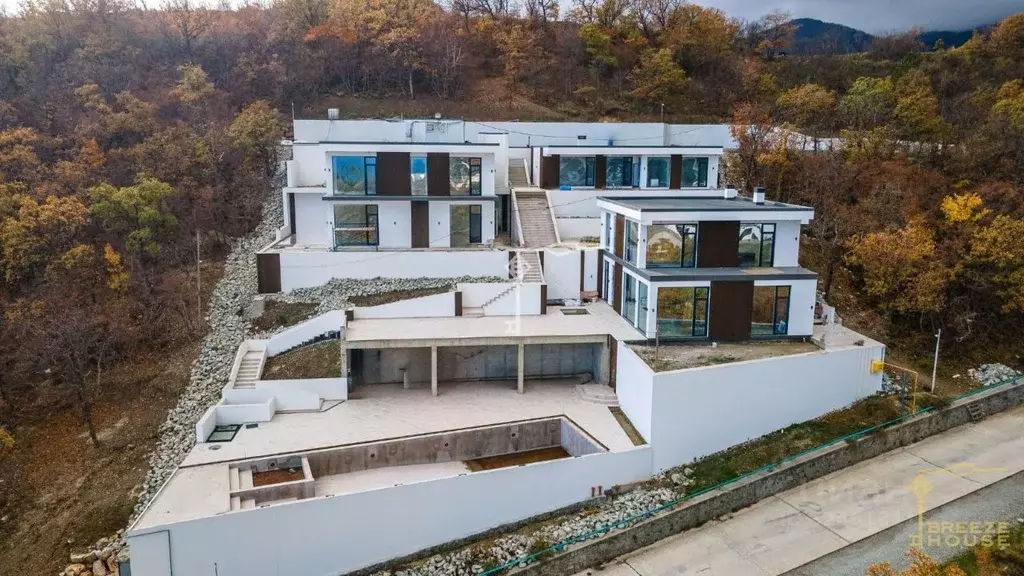 Дом в Крым, Алушта муниципальный округ, пос. Чайка ул. Багрова (375 м) - Фото 2