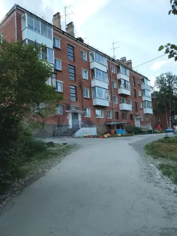 1-к. квартира, 30 м, 4/4 эт. - Фото 0