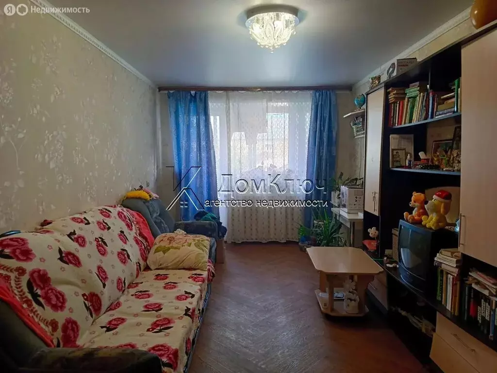 2-комнатная квартира: Кумертау, улица Калинина, 6 (45 м) - Фото 2
