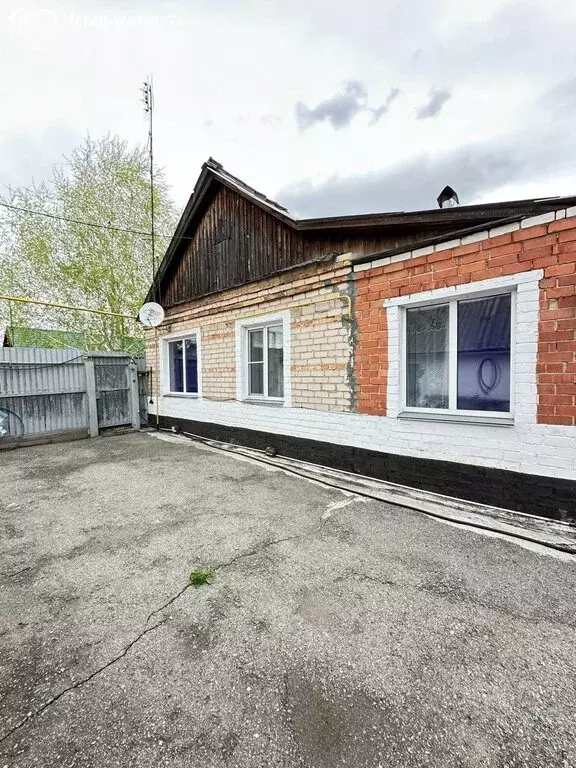 Дом в посёлок Мирный, улица 8 Марта, 21 (48.2 м) - Фото 1