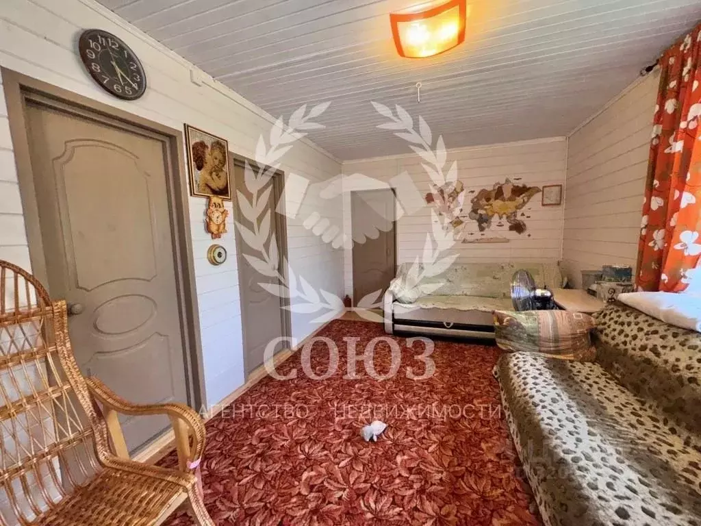 Дом в Калужская область, Жуковский район, Совхоз Чаусово с/пос, д. ... - Фото 2