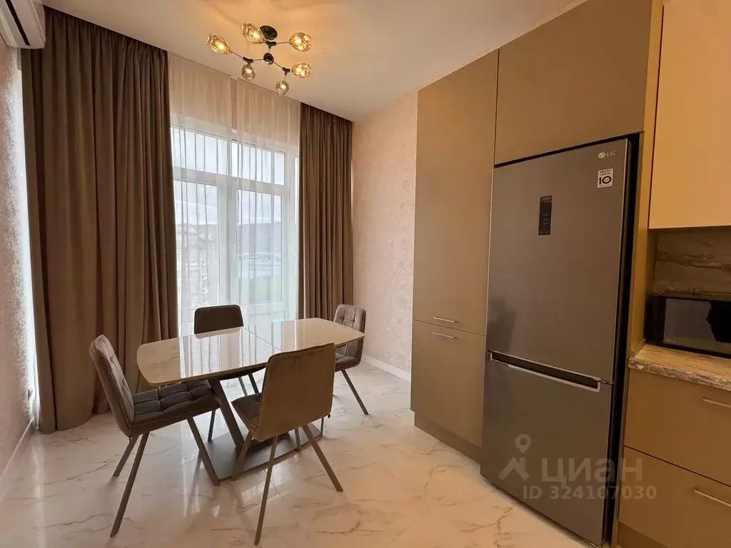 1-к кв. Краснодарский край, Геленджик Крымская ул., 22к21 (53.0 м) - Фото 2