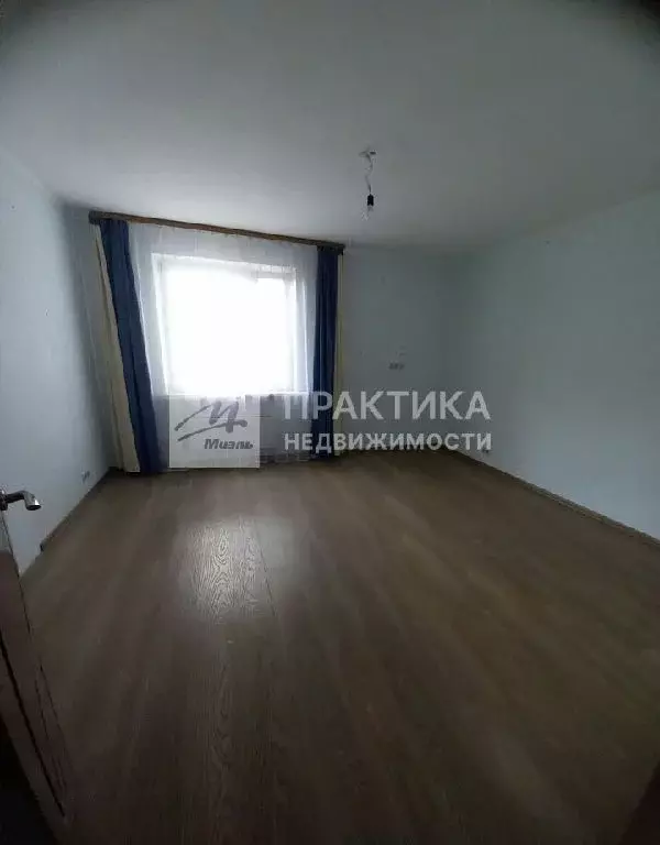 Продается 3-комнатная квартира - Фото 2