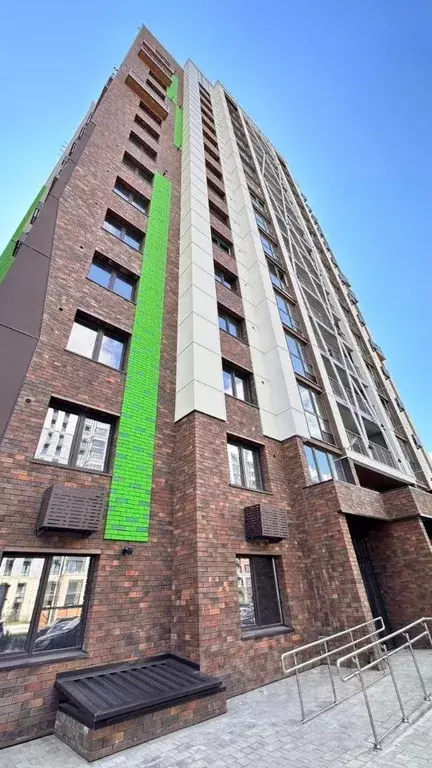 3-к кв. Алтайский край, Барнаул ул. Имени В.Т. Христенко, 3 (67.8 м) - Фото 1