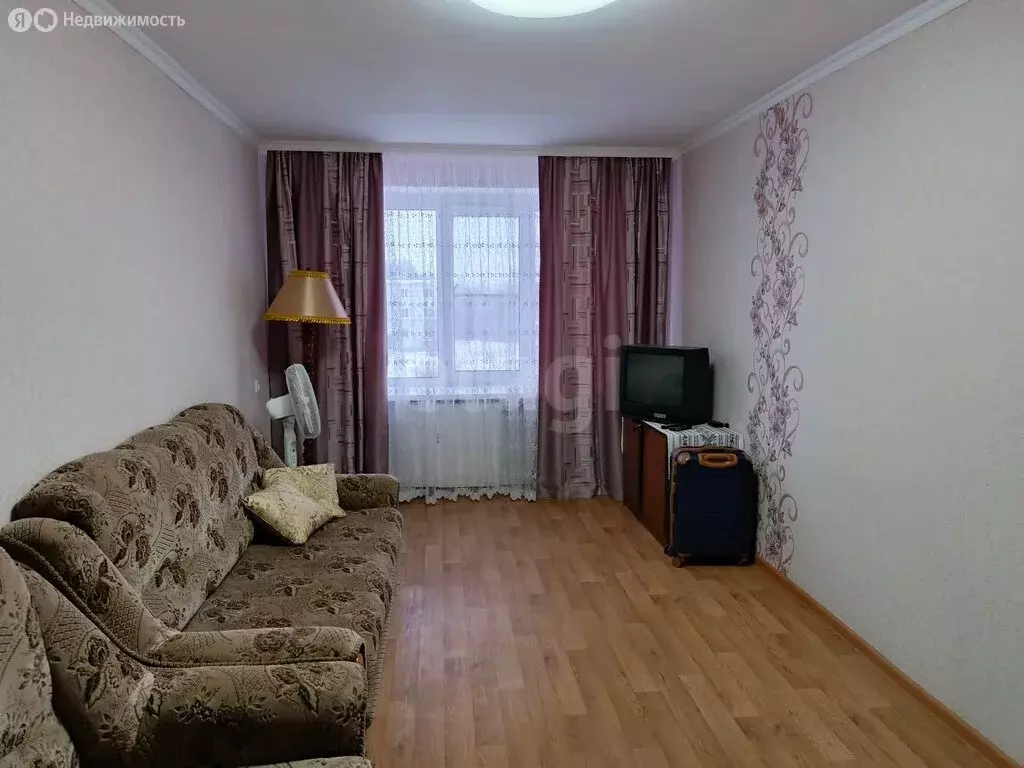 1-комнатная квартира: Остров, микрорайон Строитель, 16 (36.5 м) - Фото 1