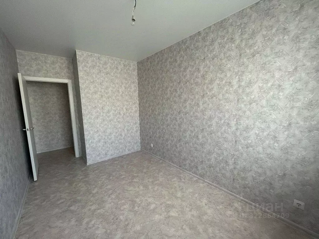 3-к кв. Волгоградская область, Волгоград ул. Ломоносова, 16 (56.5 м) - Фото 2