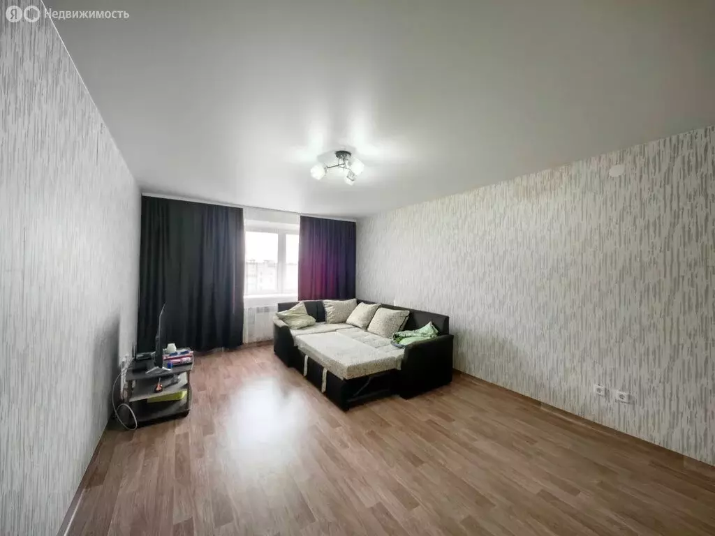 3-комнатная квартира: Красноярск, улица Шахтёров, 8 (80 м) - Фото 2