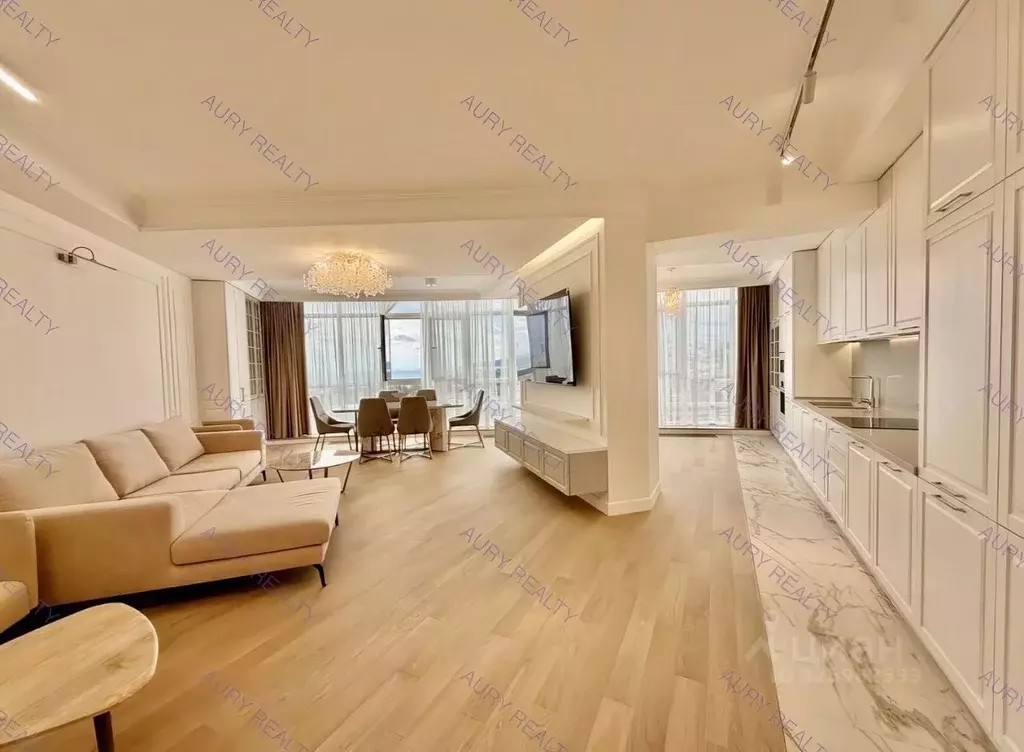 3-к кв. Краснодарский край, Сочи Центральный мкр, ул. Войкова, 21 ... - Фото 1