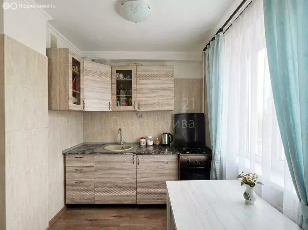 2-комнатная квартира: посёлок городского типа Томилино, улица Гоголя, ... - Фото 2