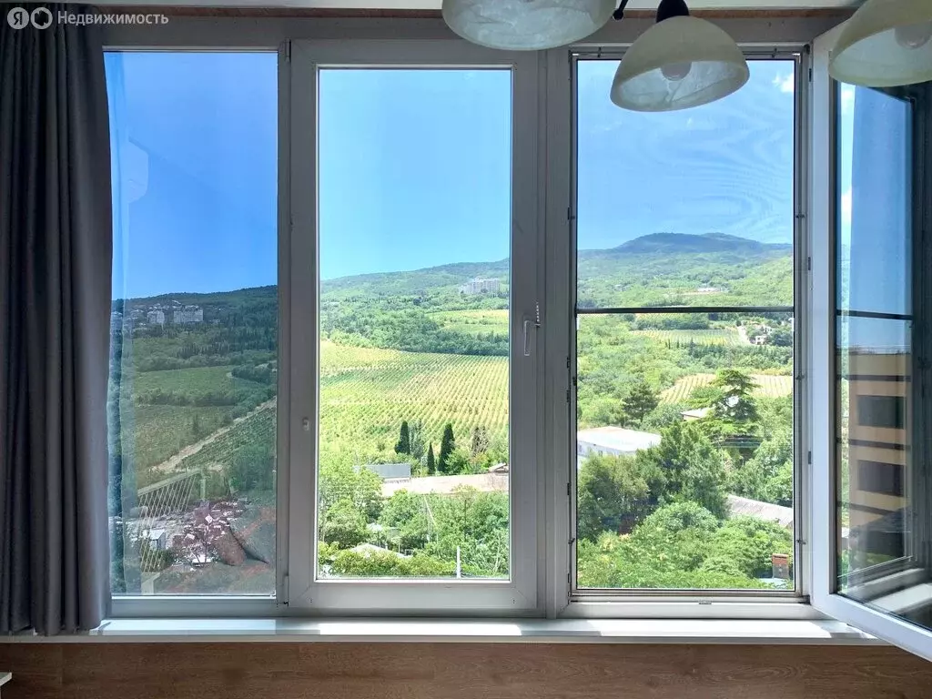 Дом в Ялта, улица Яна Тарвацкого, 1В (287 м) - Фото 1