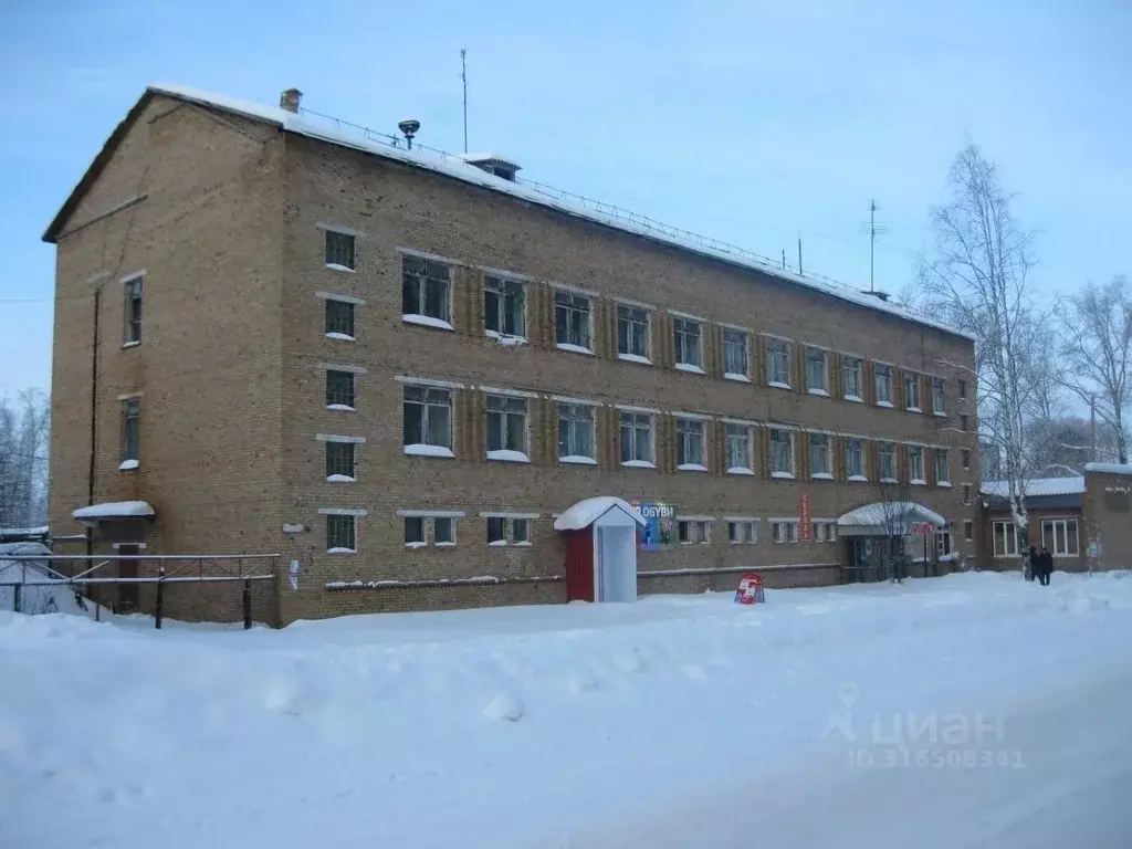 Помещение свободного назначения в Коми, Емва г. Княжпогостский ... - Фото 1